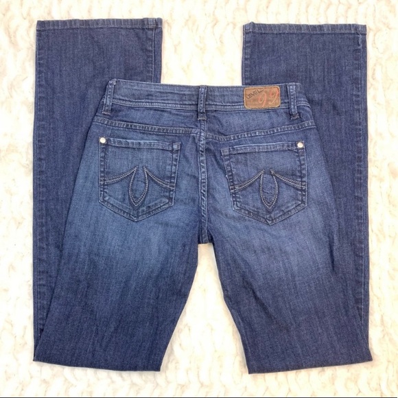 Anthropologie Level 99 Sasha Slim Boot Jeans - Picture 2 of 4